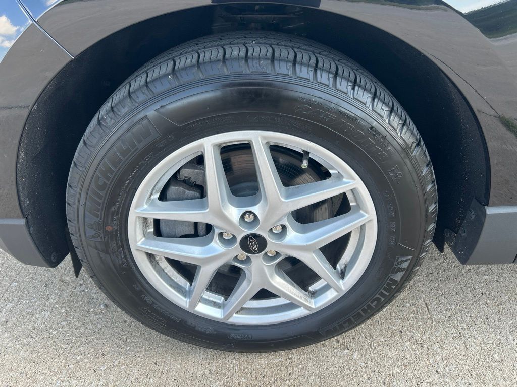 Used 2024 Ford Edge SUV