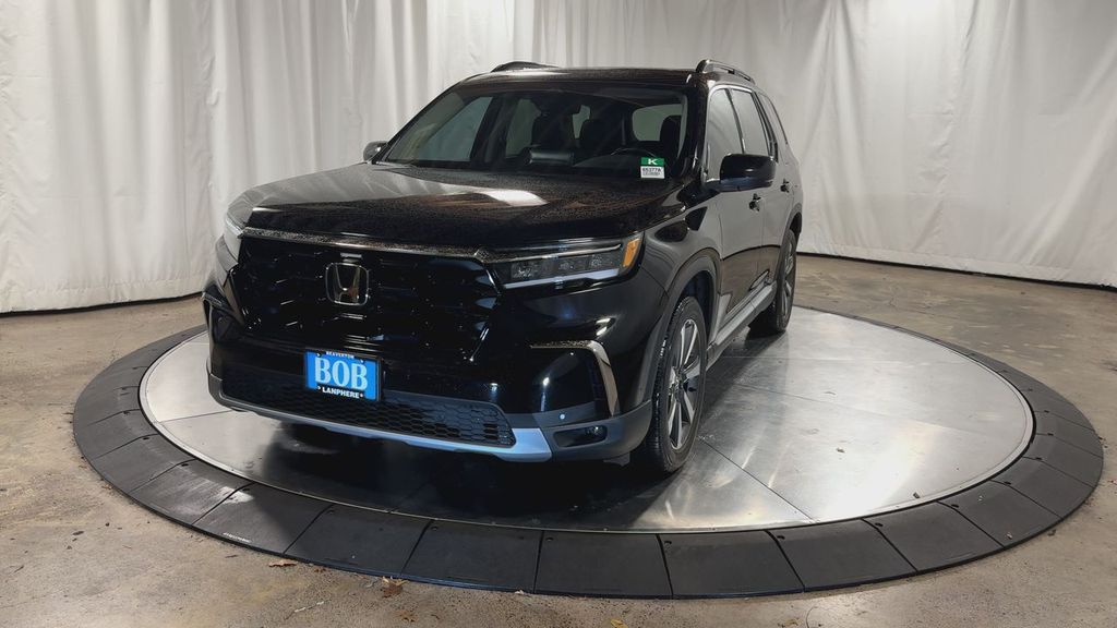 used 2023 Honda Pilot car, priced at $40,894