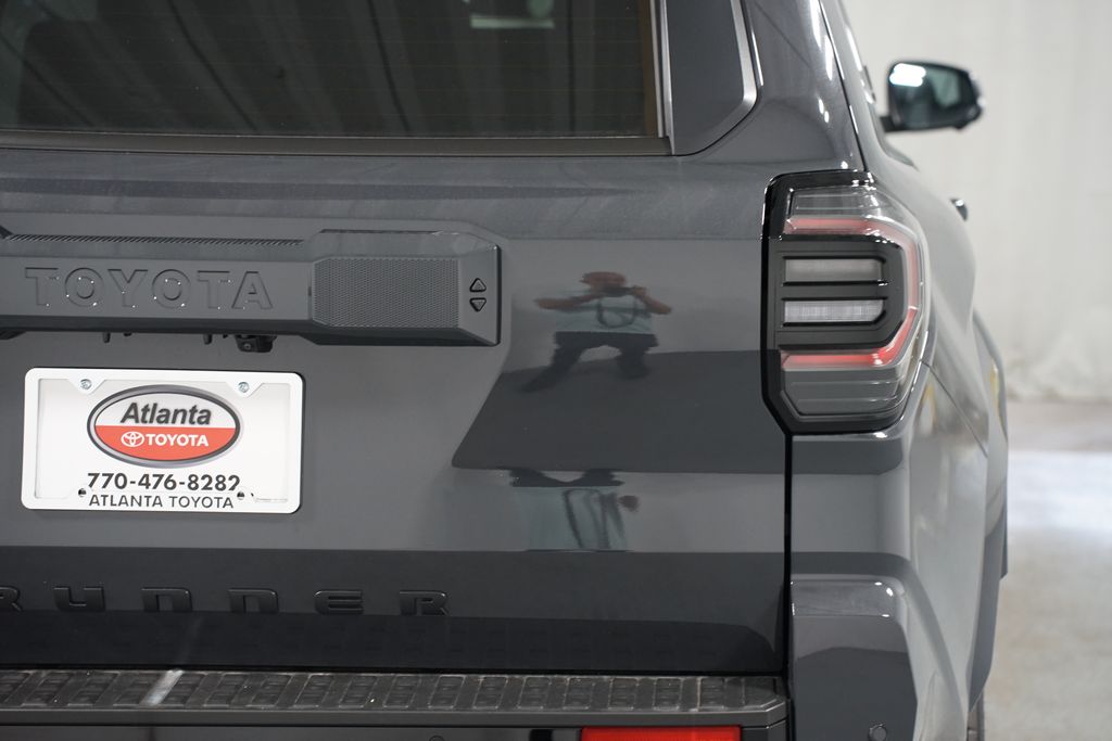Thumbnail: 2025 Toyota 4Runner - 10