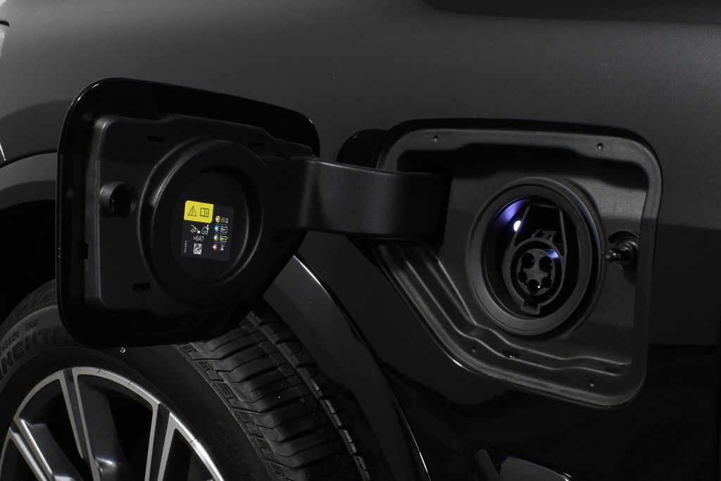 2025 BMW X5 xDrive50e 14