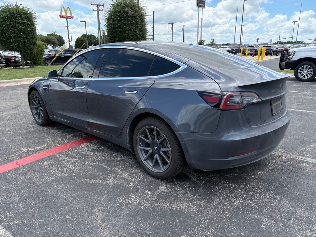 Thumbnail: 2019 Tesla Model 3 - 4