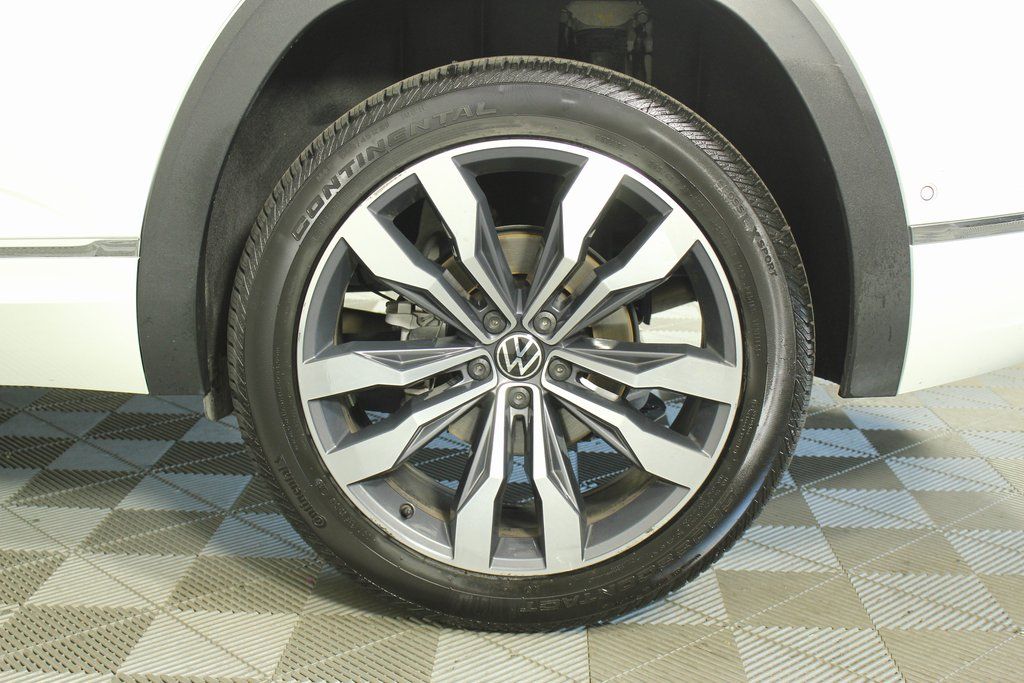 Thumbnail: 2021 Volkswagen Atlas - 15