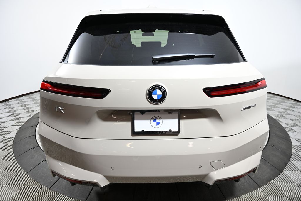 Thumbnail: 2026 BMW iX - 4