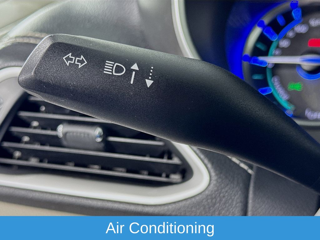 Used Car 2023 Chrysler Pacifica Hybrid  Touring L For Sale Under $20,000 In Austin, Texas