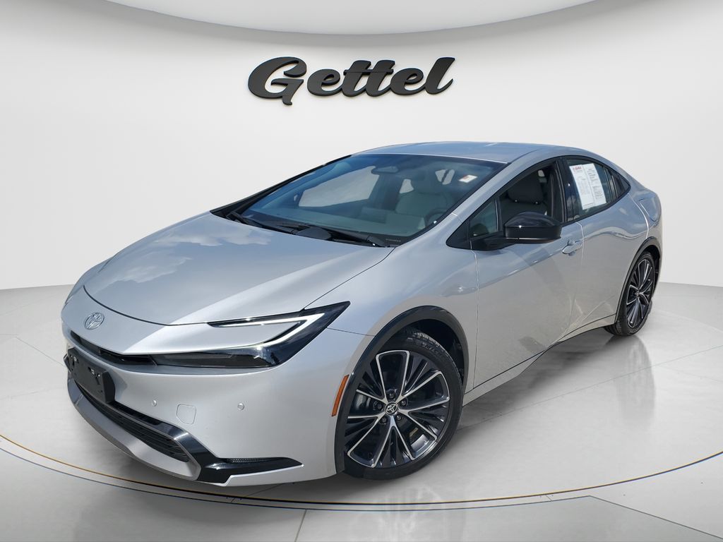 Cutting Edge 2024 Toyota Prius XLE FWD Hatchback Front-Wheel Drive Continuously Variable Transmission