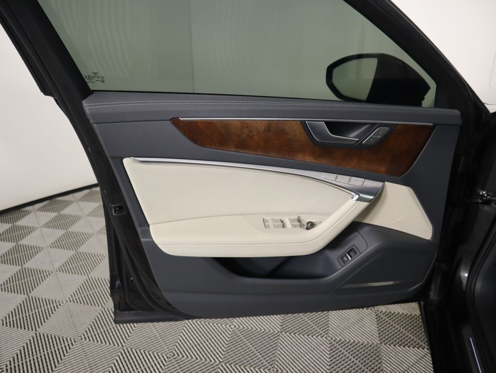 Thumbnail: 2019 Audi A6 - 25