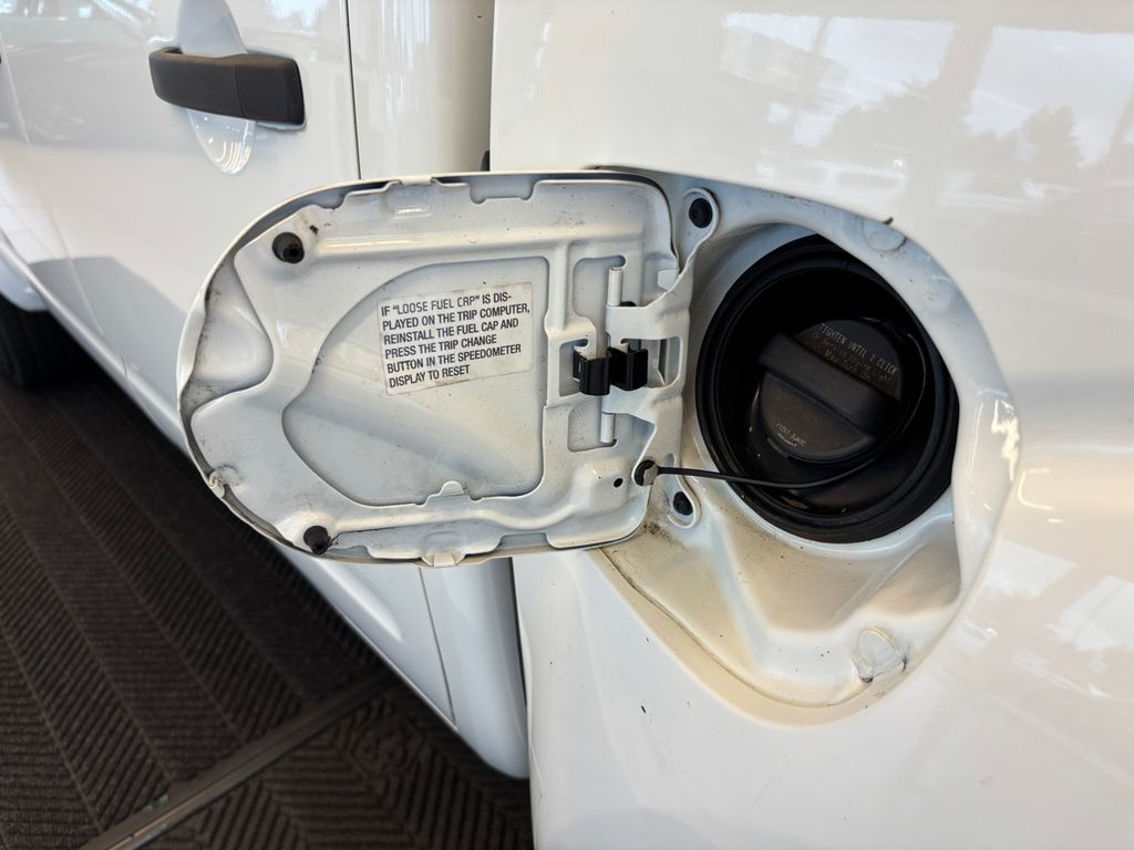 2013 Nissan Frontier SV