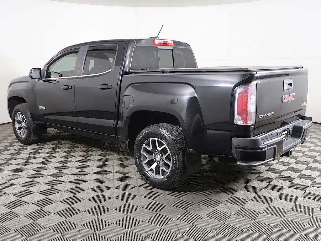 Used 2016 Black GMC SLE1 image 10