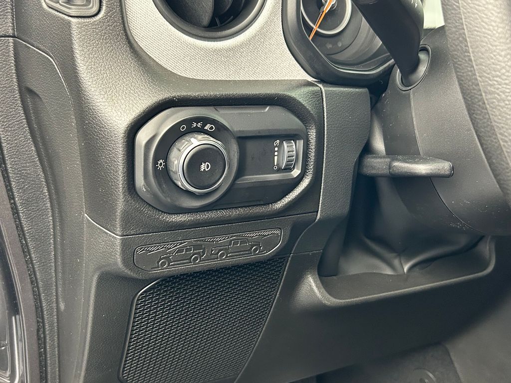 New 2026 Granite Crystal Metallic Clearcoat Jeep Sport image 18