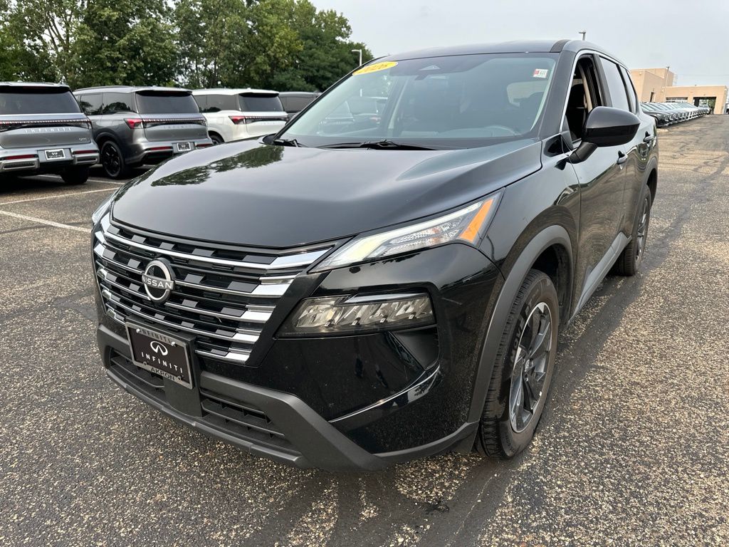 Photo 1 of 2026 Nissan Rogue SV