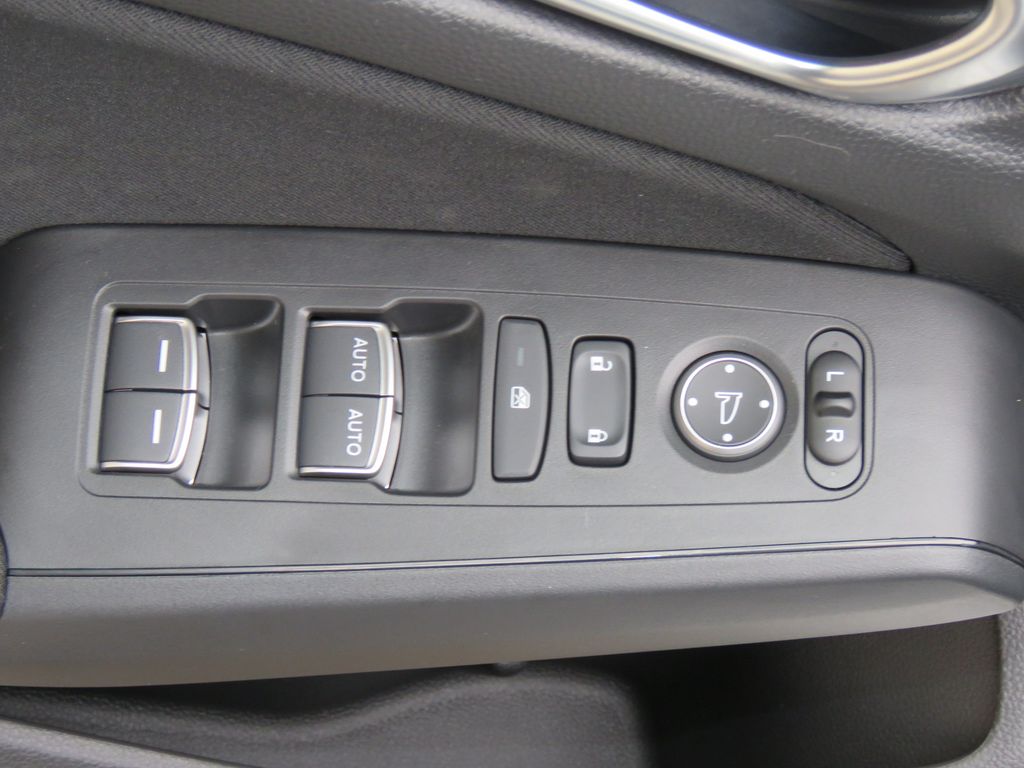 2025 Honda Civic LX 22