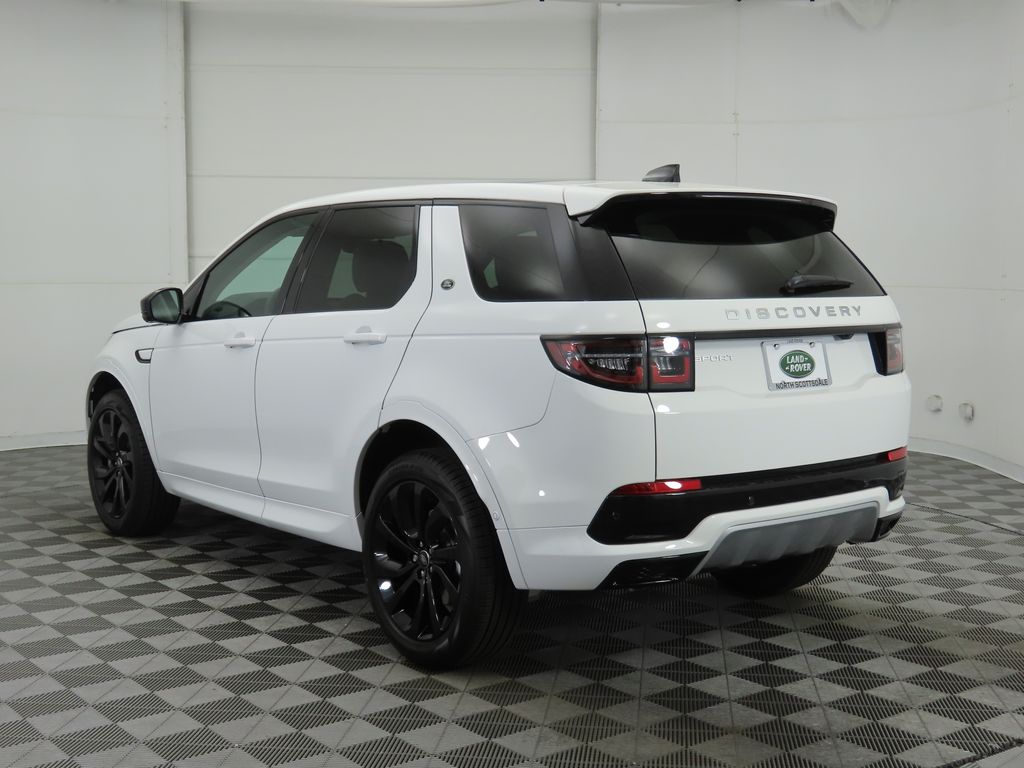 Thumbnail: 2024 Land Rover Discovery Sport - 7