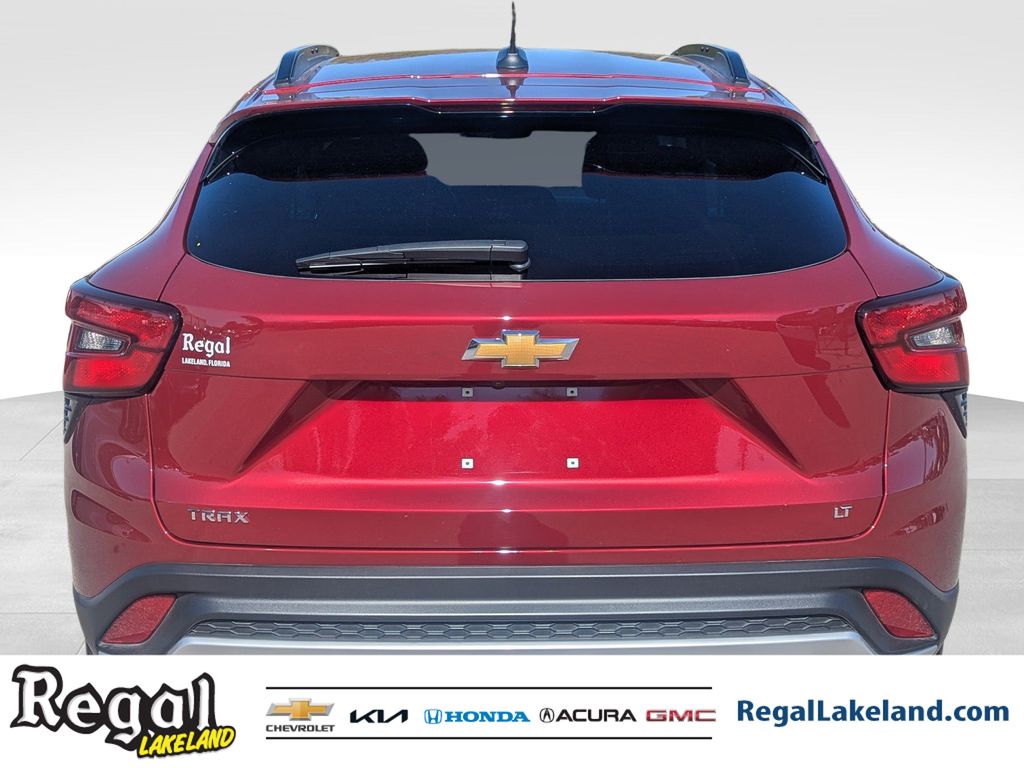 used 2025 Chevrolet Trax car, priced at $19,592