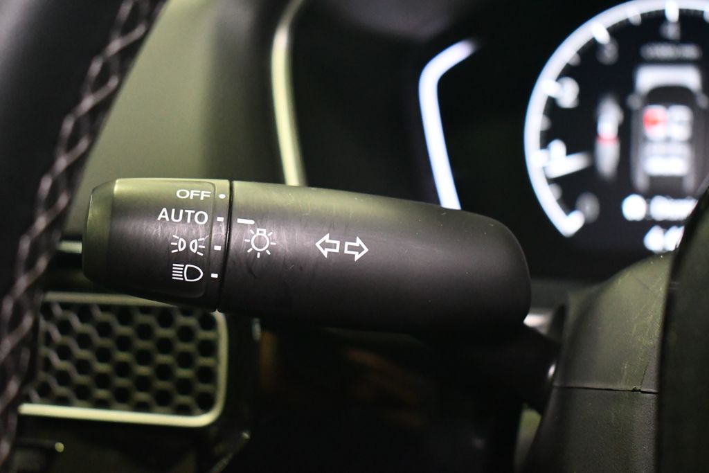 Thumbnail: 2023 Honda Civic - 21