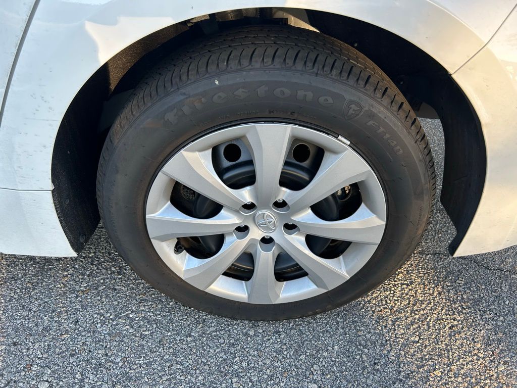 Thumbnail: 2024 Toyota Corolla - 9