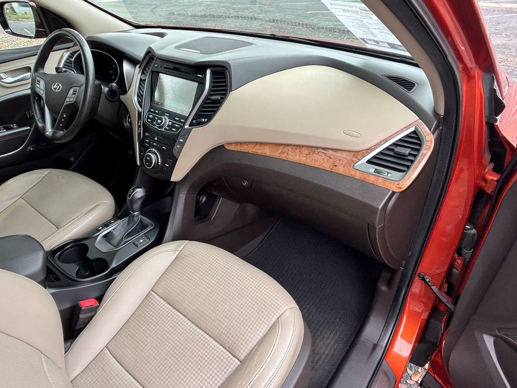 Thumbnail: 2014 Hyundai Santa Fe - 22