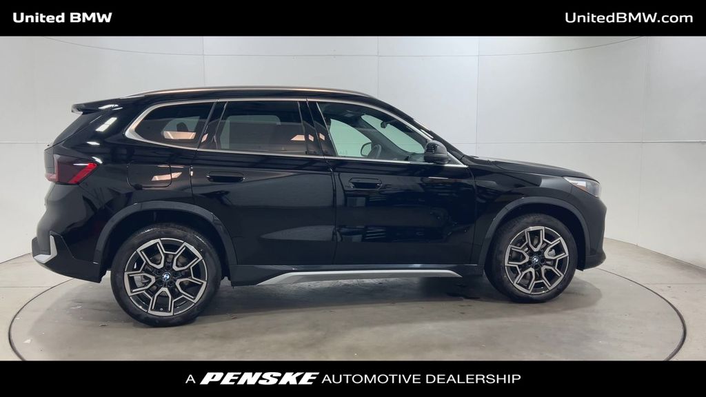 Thumbnail: 2026 BMW X1 - 9