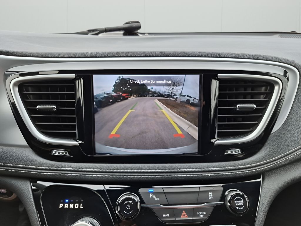 Used Car 2020 Chrysler Pacifica Hybrid  Limited For Sale Under $30,000 In Austin, Texas