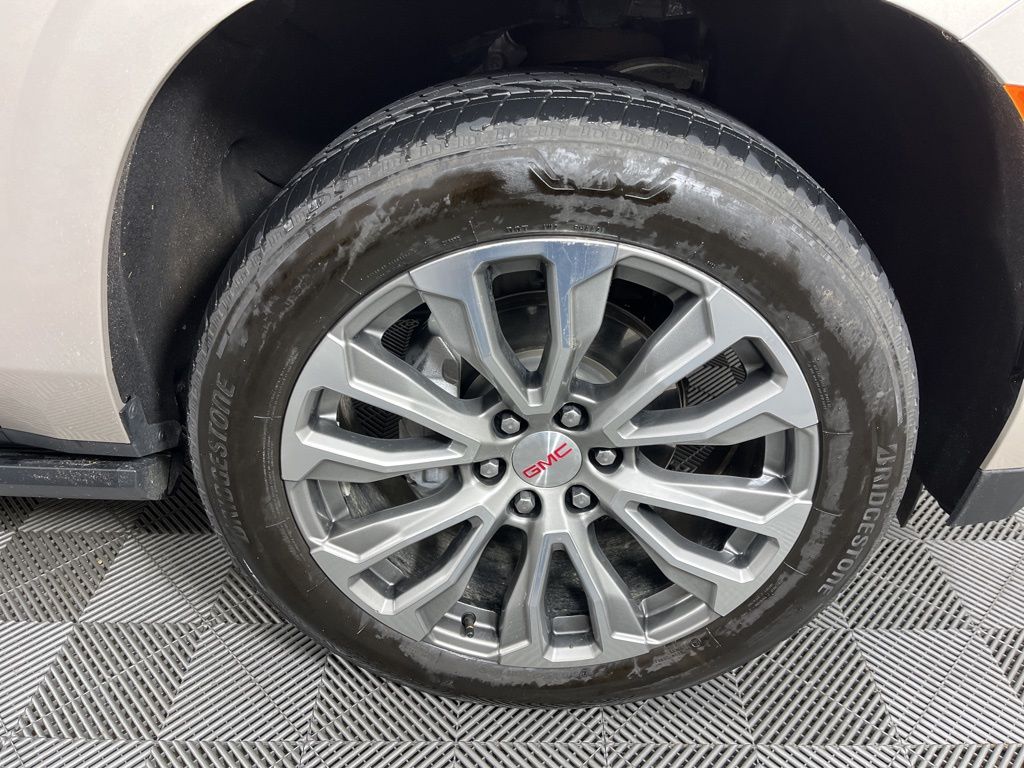 Thumbnail: 2021 GMC Yukon - 17