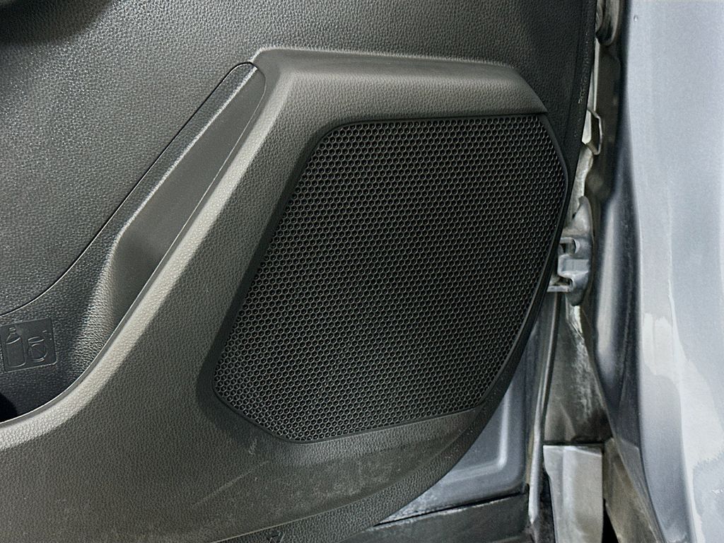 2023 Toyota Highlander XLE 18