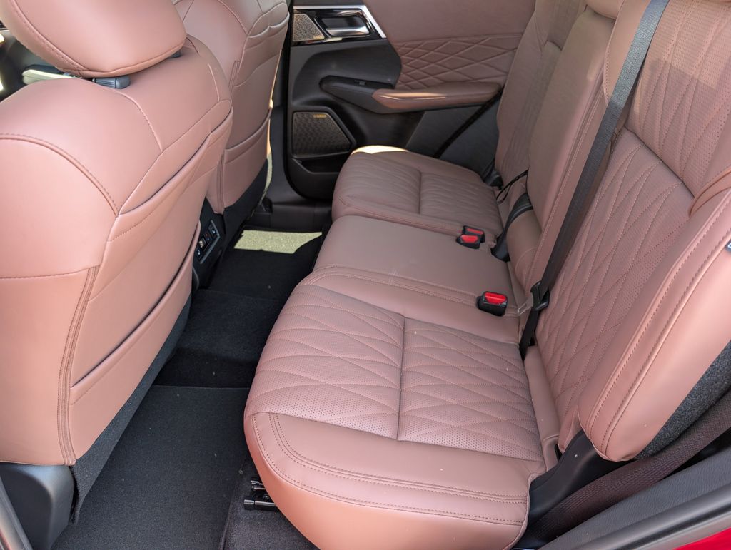 New 2026 Mitsubishi Outlander SUV