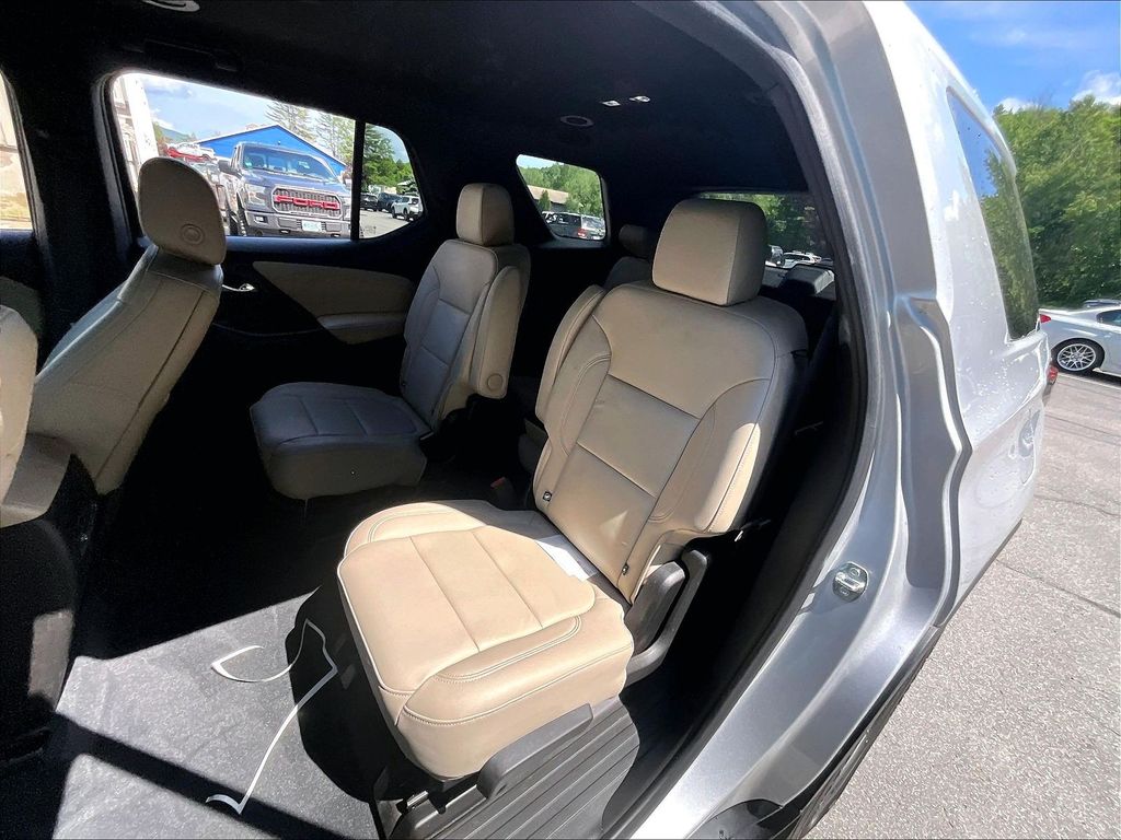 2022 Chevrolet Traverse — photo 15