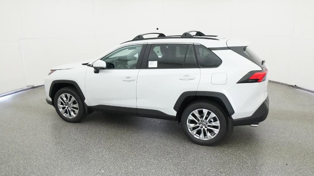 Thumbnail: 2025 Toyota RAV4 - 11