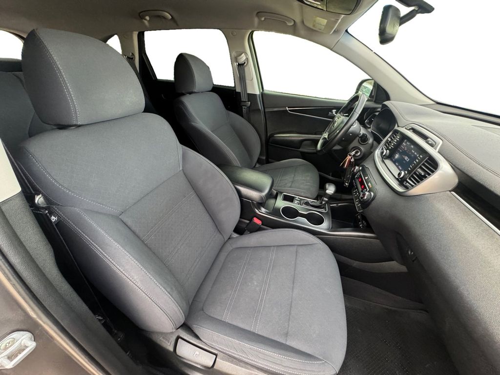 Used Car 2019 Kia Sorento  Lx For Sale Under $12,000 In Round Rock, Texas