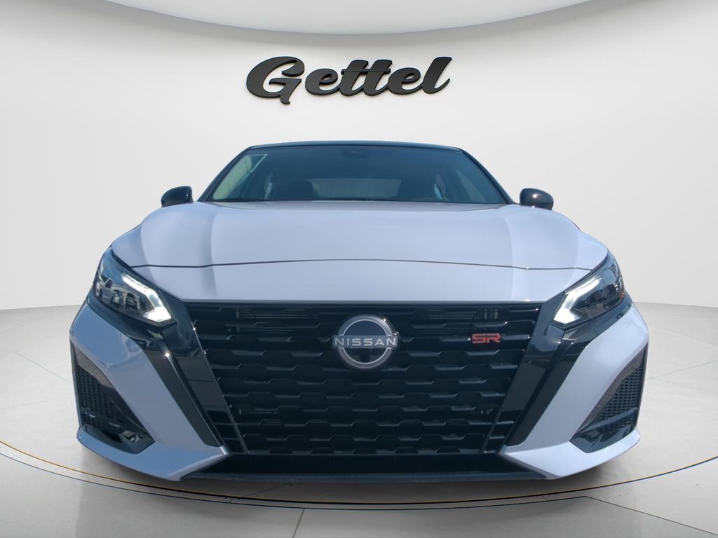 New 2026 Gray Sky Pearl / Super Black Two-tone Nissan SR Midnight Edition® image 8