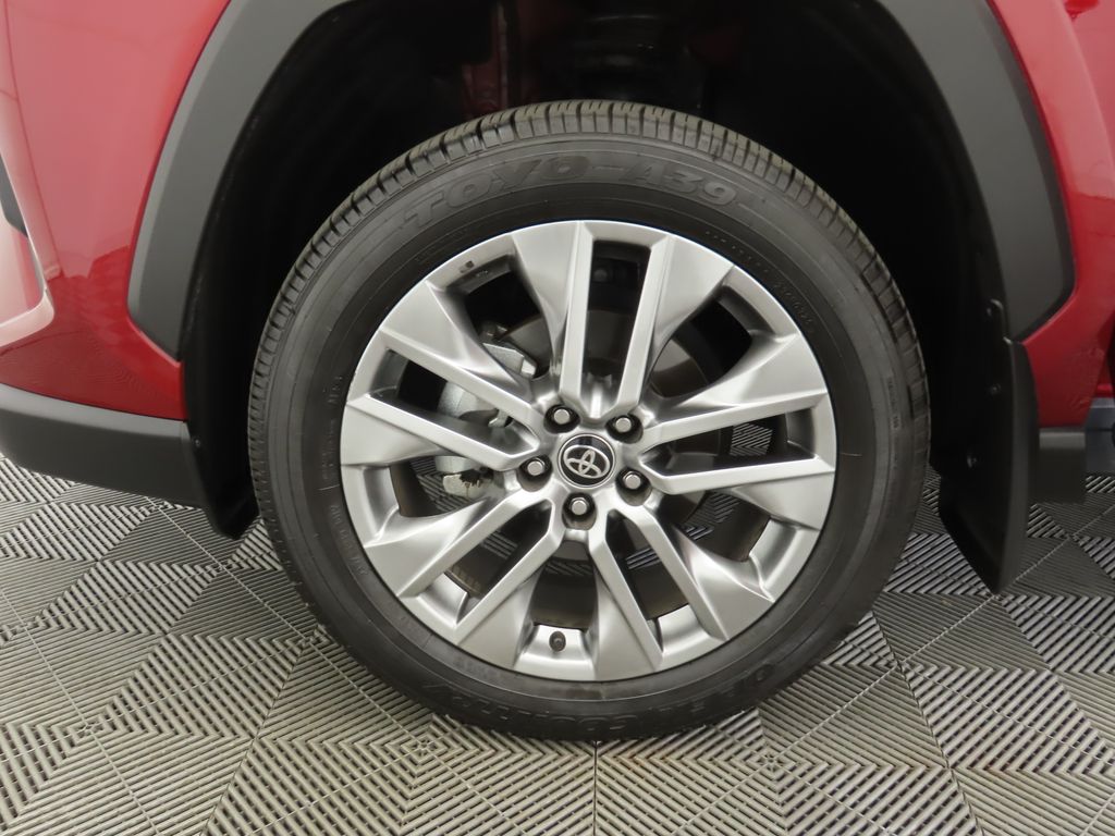 Thumbnail: 2025 Toyota RAV4 - 28