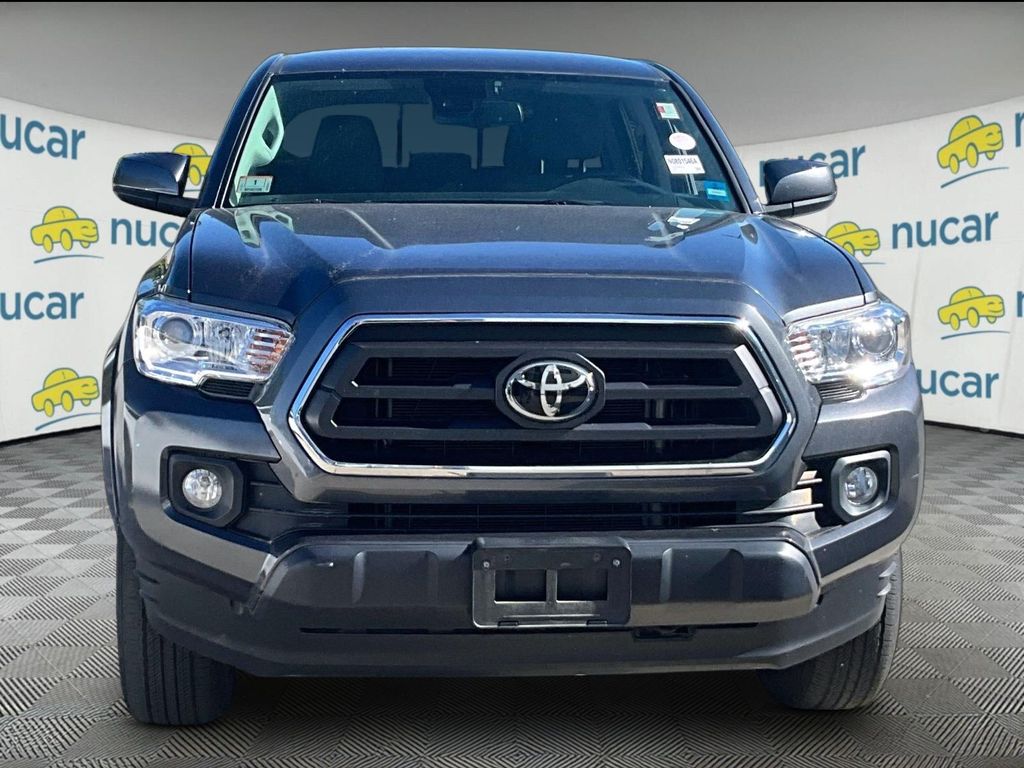 2022 Toyota Tacoma — photo 2