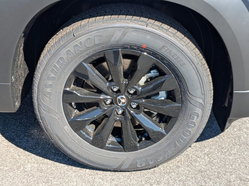 2025 Mazda CX-50 2.5 S Preferred Package