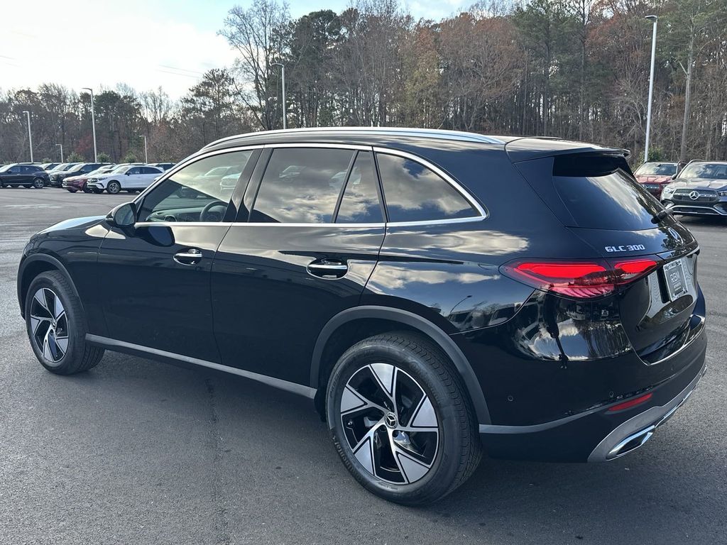 2024 Mercedes-Benz GLC GLC 300 6