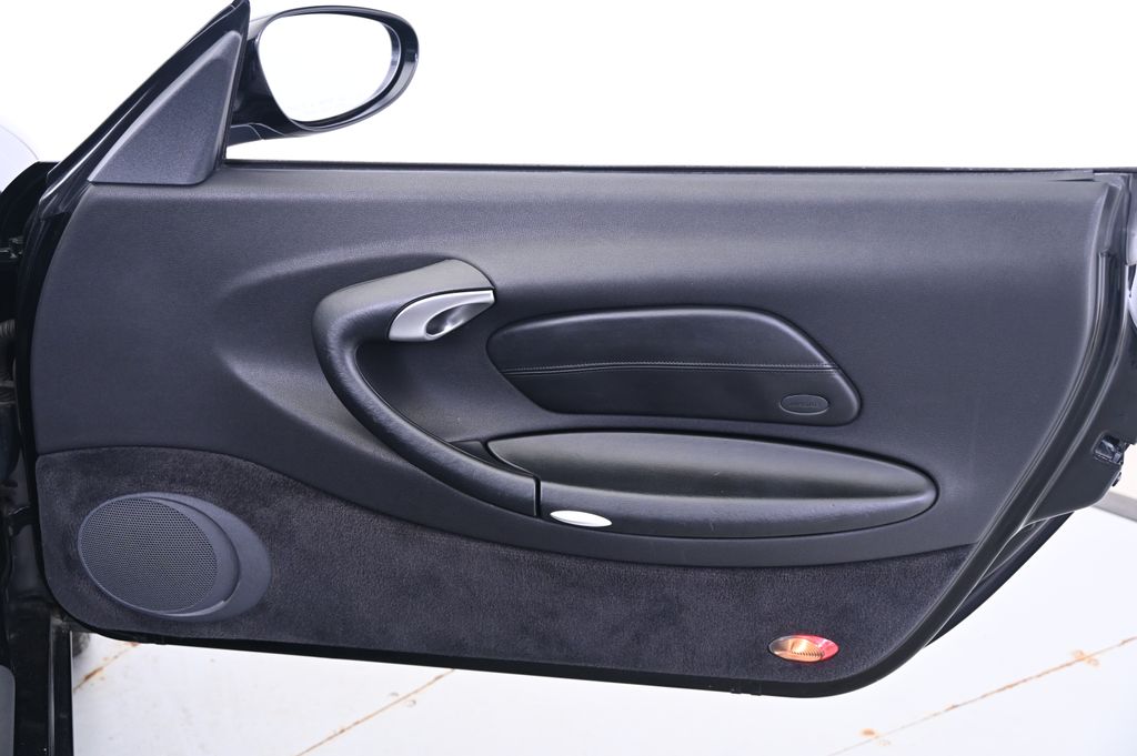 1999 Porsche 911 Carrera 27