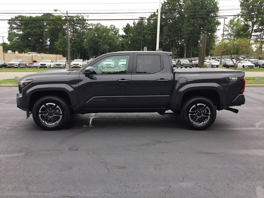 Thumbnail: 2025 Toyota Tacoma - 2