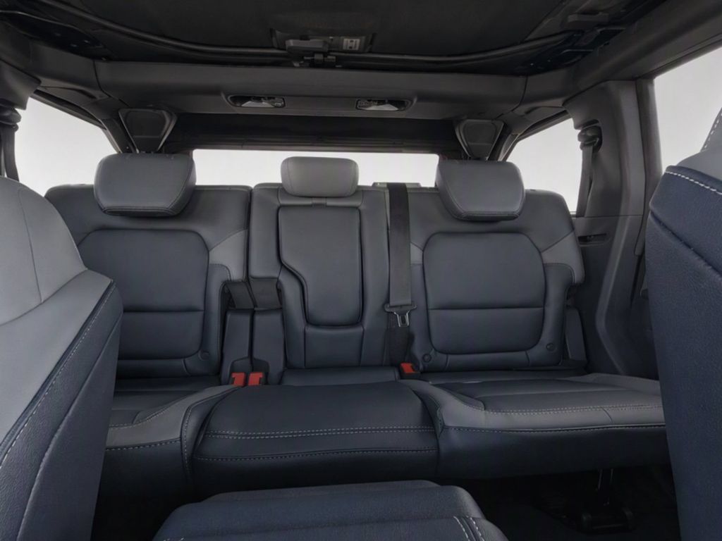 New 2026 Shadow Black Ford Outer Banks® image 18