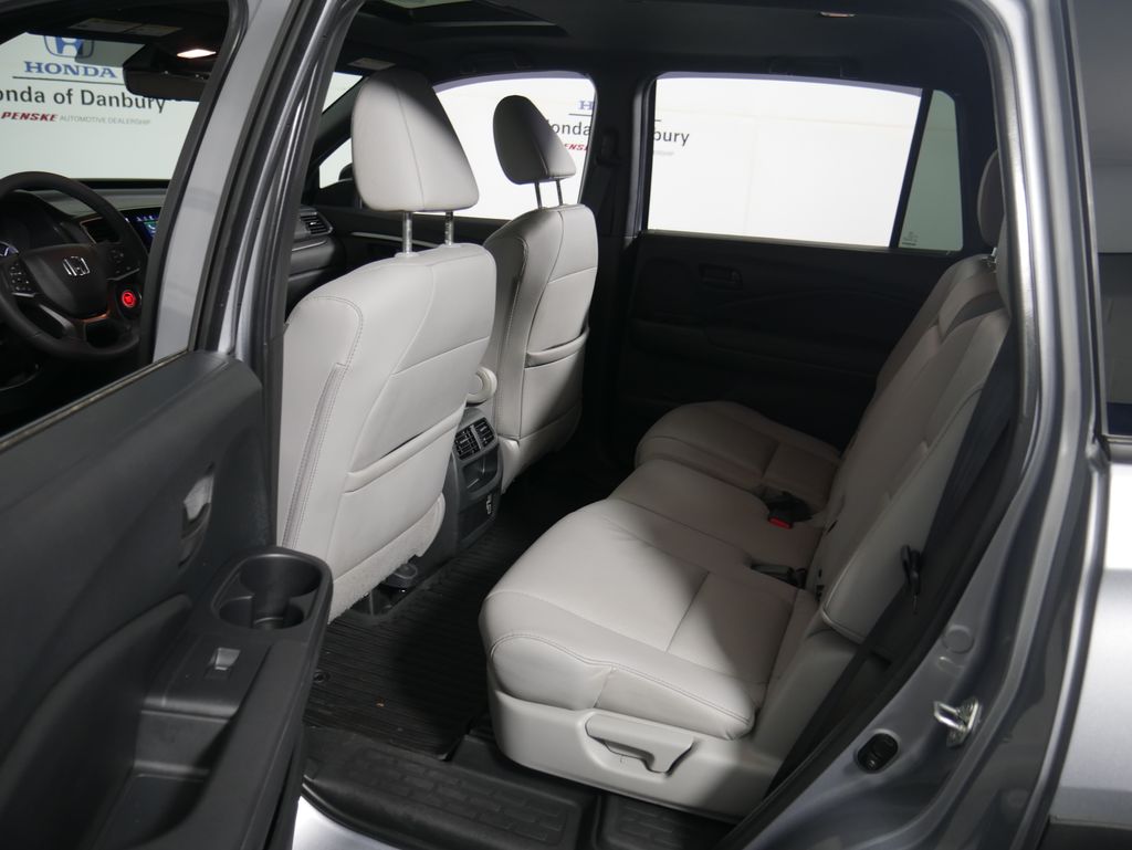 Thumbnail: 2022 Honda Passport - 12