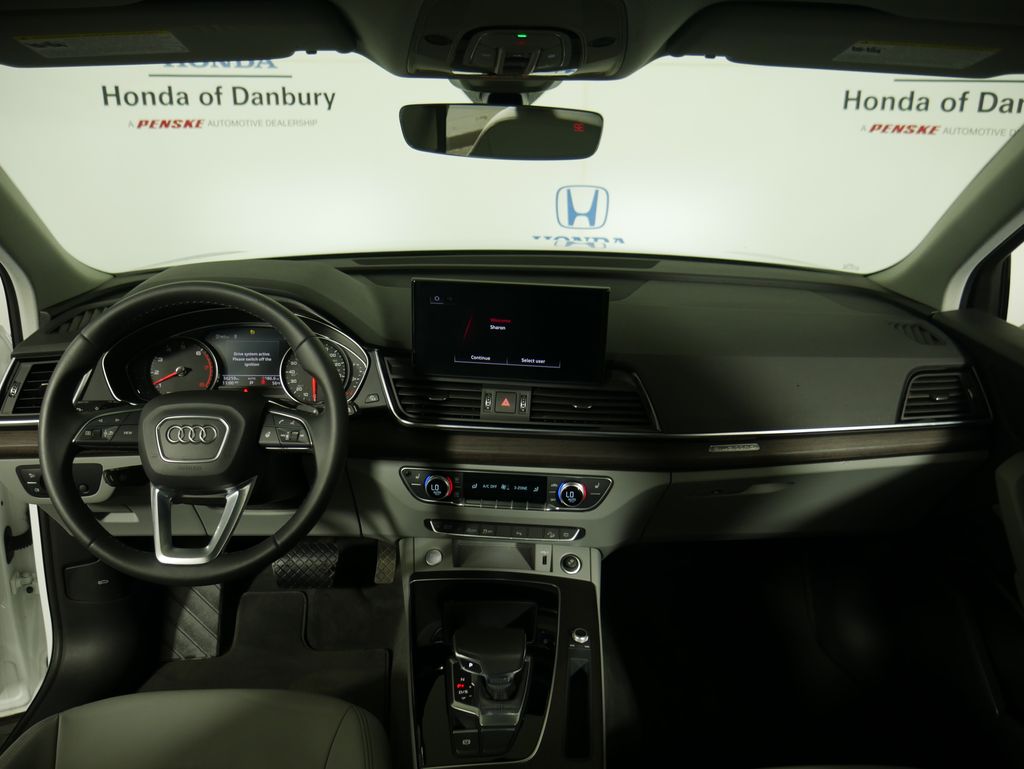 Thumbnail: 2021 Audi Q5 - 11