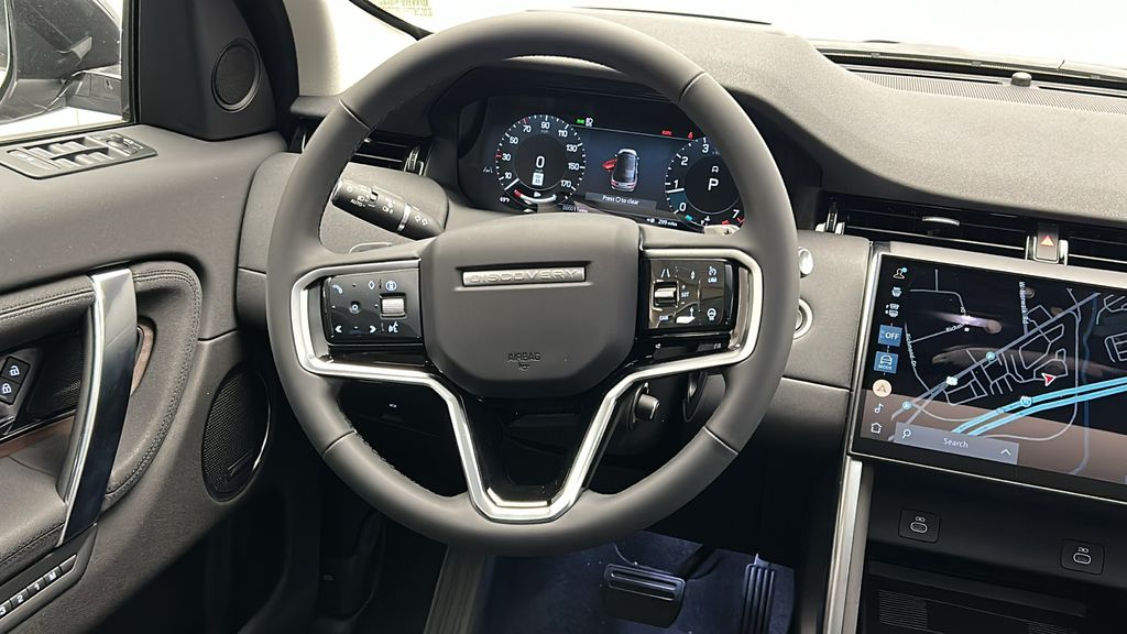 Thumbnail: 2025 Land Rover Discovery Sport - 26