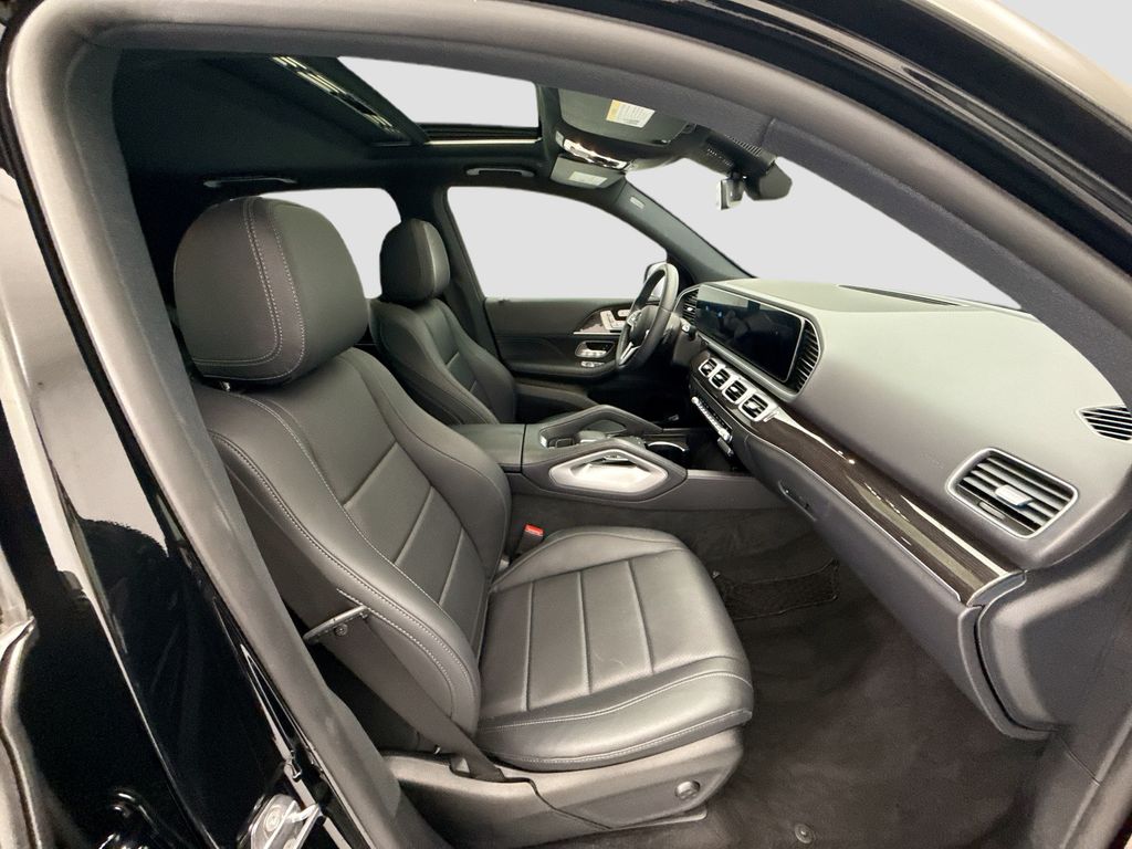 Thumbnail: 2020 Mercedes-Benz GLE - 19