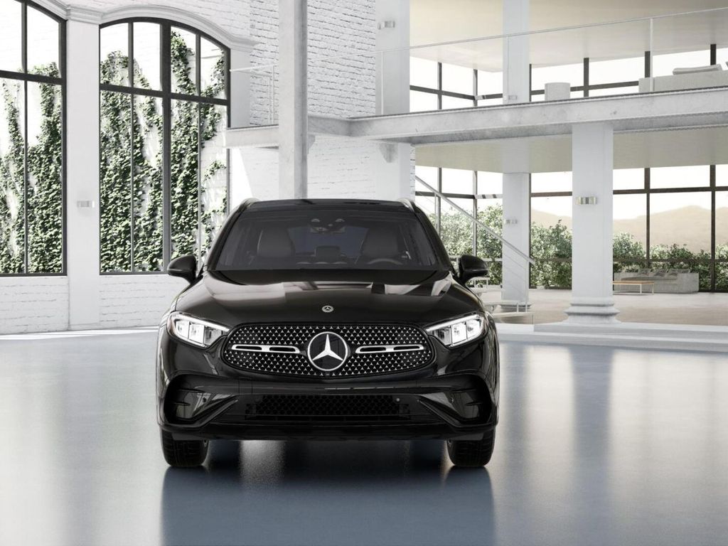 Thumbnail: 2026 Mercedes-Benz GLC - 7