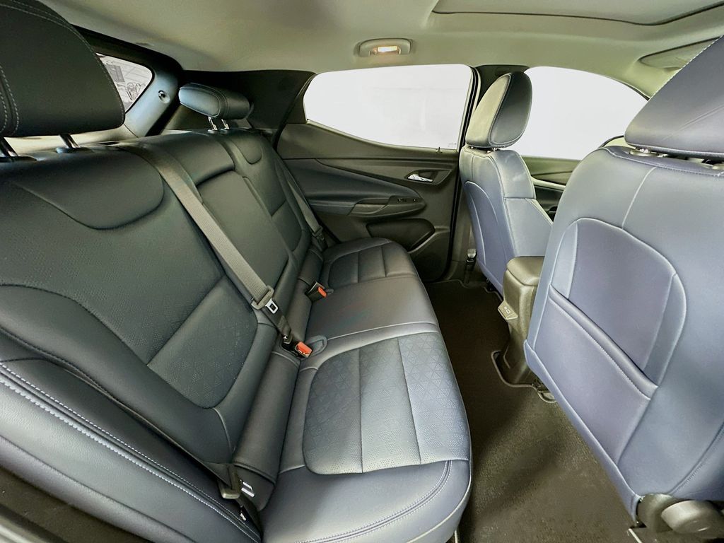 Thumbnail: 2022 Chevrolet Bolt EV - 28