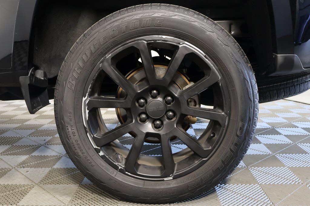 Thumbnail: 2017 GMC Canyon - 16