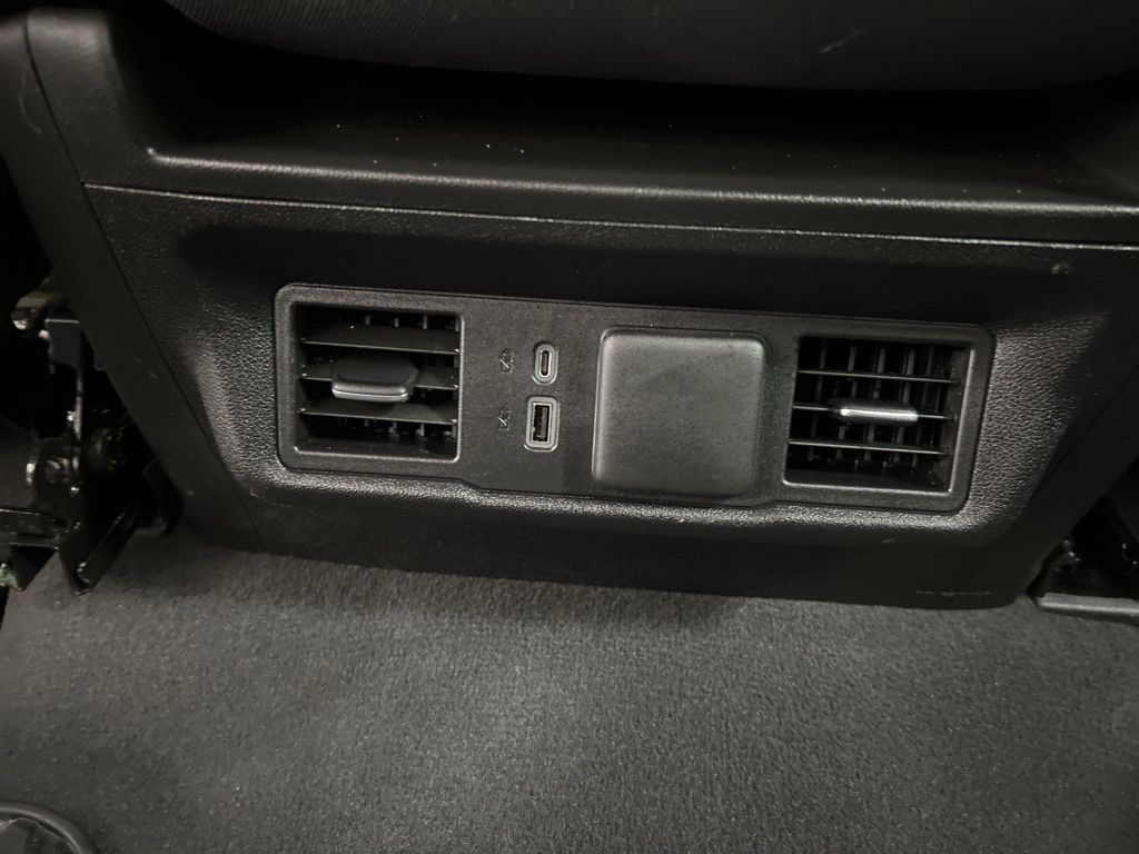 used 2024 GMC Sierra 1500 car, priced at $37,782