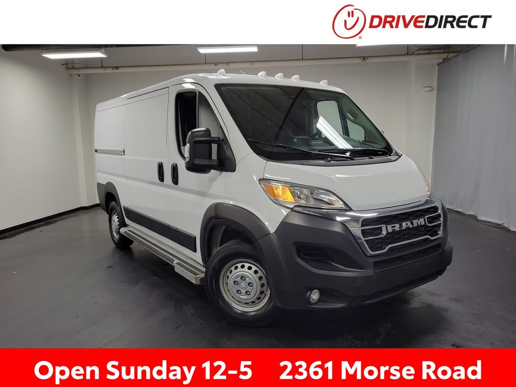 Bright White Clearcoat 2025 RAM ProMaster Van Front-Wheel Drive 9-Speed Automatic