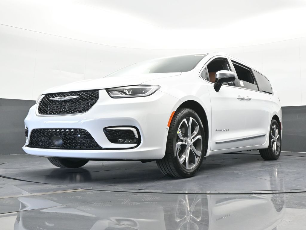 New 2026 Bright White Clearcoat Chrysler Pinnacle image 55