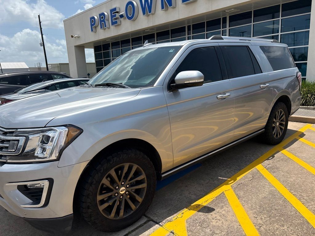 Silver Metallic 2021 Ford Expedition SUV / Crossover Four-Wheel Drive Automatic