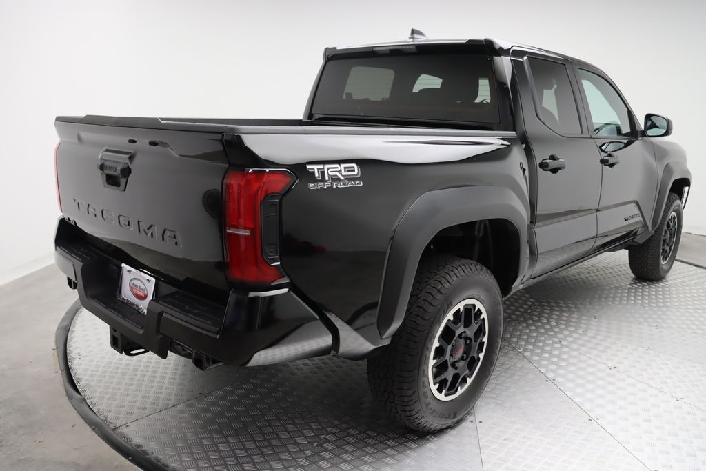 2024 Toyota Tacoma TRD Off-Road 8