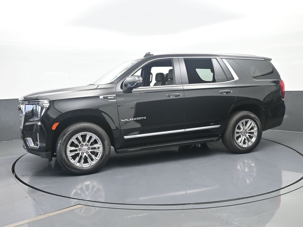 Used 2021 Onyx Black GMC SLT image 2