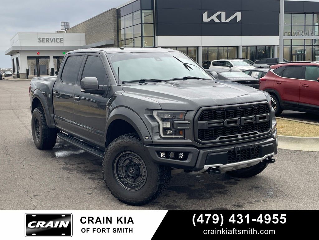 2018 Ford F-150 Raptor SuperCrew 4WD